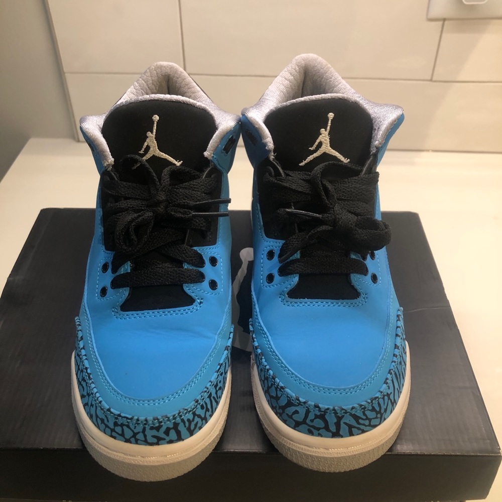 Air Jordan 3 retro powder blue